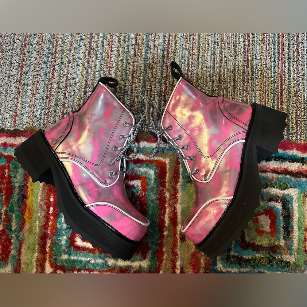 Fluevog NEW IN BOX F-Shoe Hi Revna metallic pink/silver platform boot - 8/8.5 - Picture 9 of 16